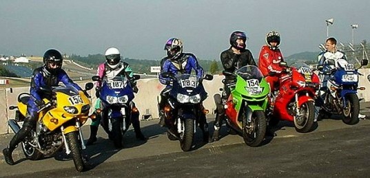 Ringfreunde am alten Start/Ziel